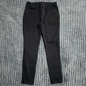 American Eagle Outfitters Women’s High Rise Jegging